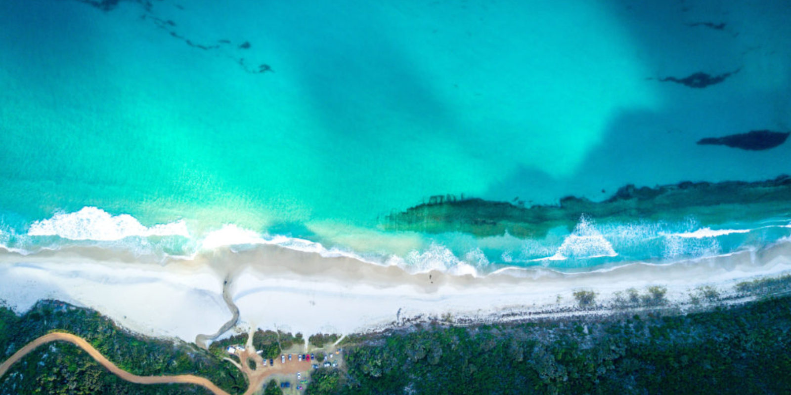 Esperance, Australia looks like it's in the middle of nowhere! t's rarely visited, yet has some of Australia's most spectacular scenery.